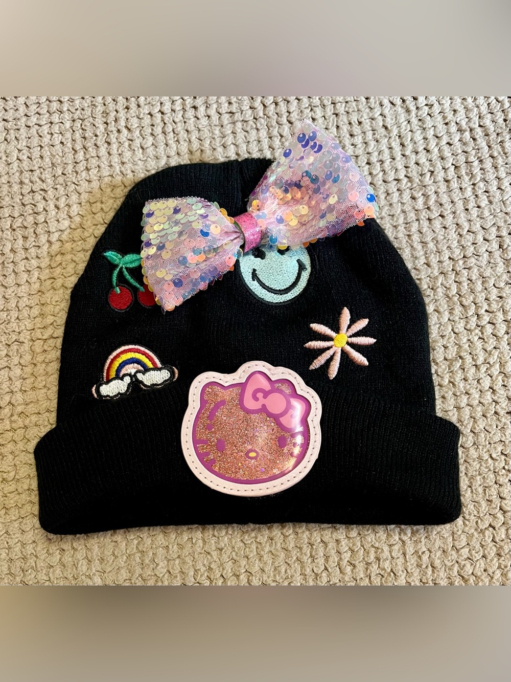 👍 Free with purchase or 2/$15 Hello Kitty Black Beanie Sequin Bow and Patches